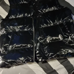 Zara väst - Aldrig använd 