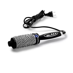 Cera värmeborste  - En värmeborste i 38mm som gör att stylingen håller väldigt bra. Använd ett fåtal gånger och jättebra skick! 