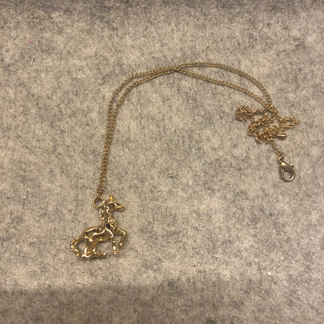 Guld halsband  - 90