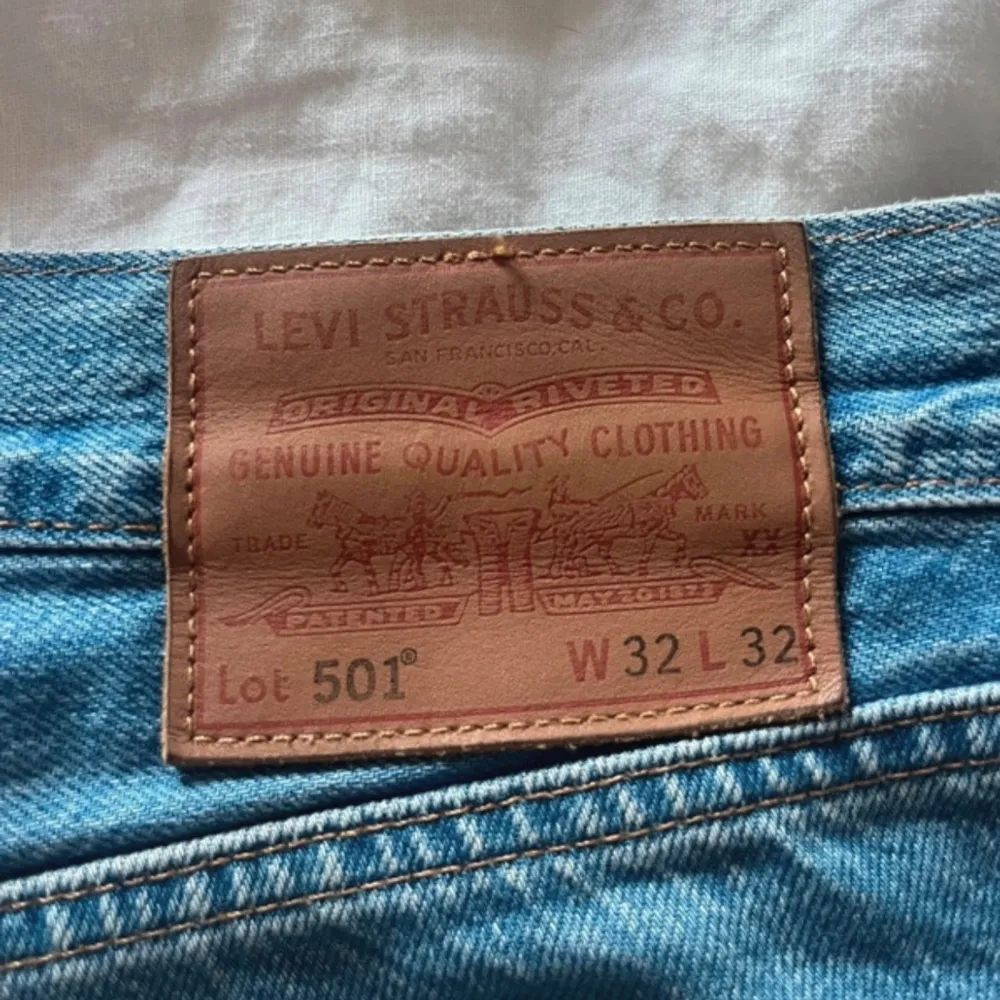 Raka levis jeans. W32 L32. Jeans & Byxor.