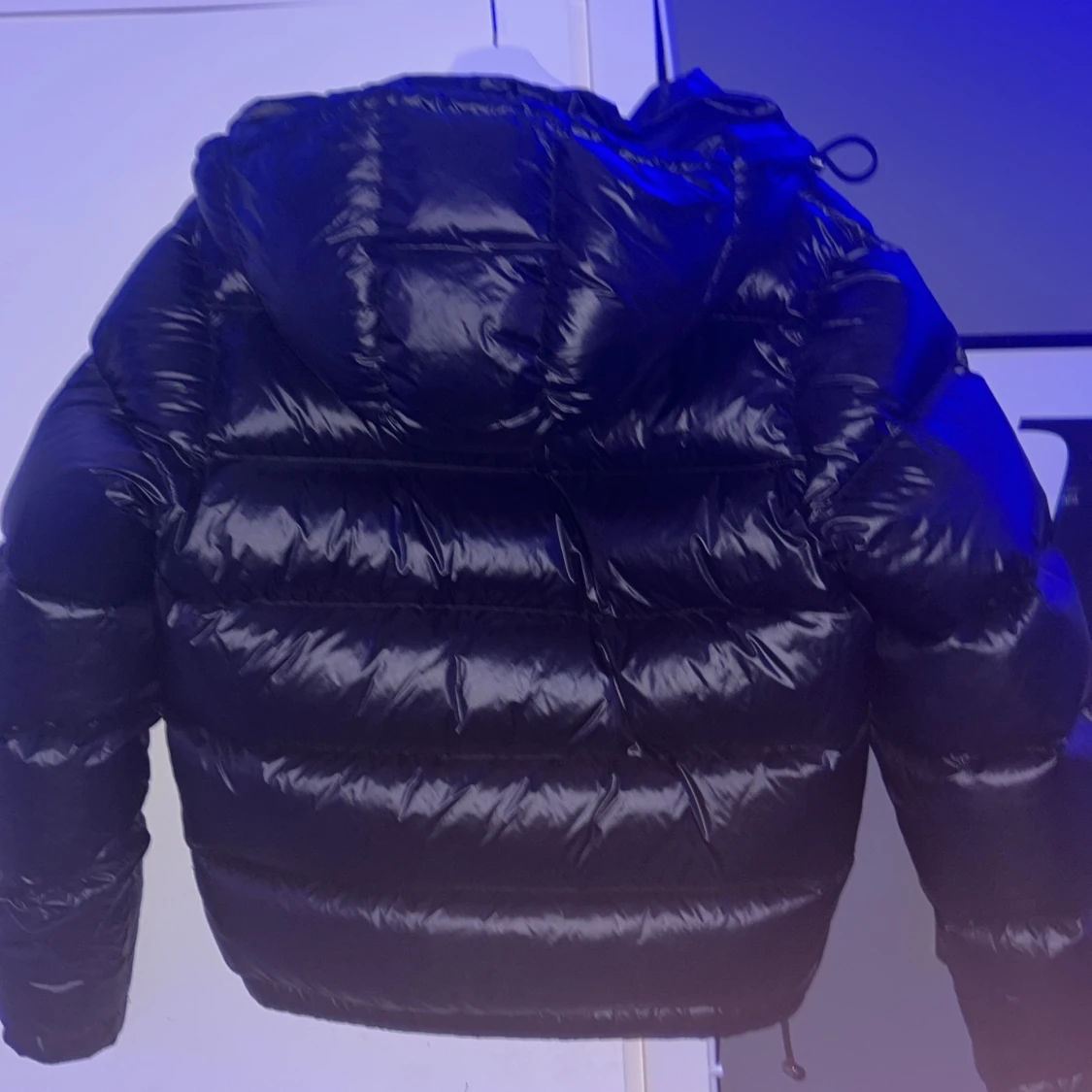 Svart pufferjacka från Zara - 90