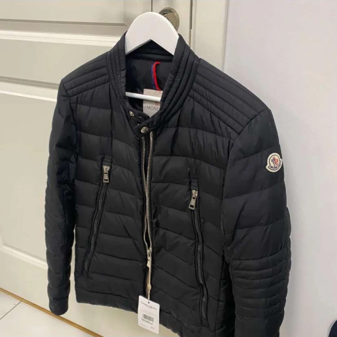 Svart quiltad jacka från Moncler - 92