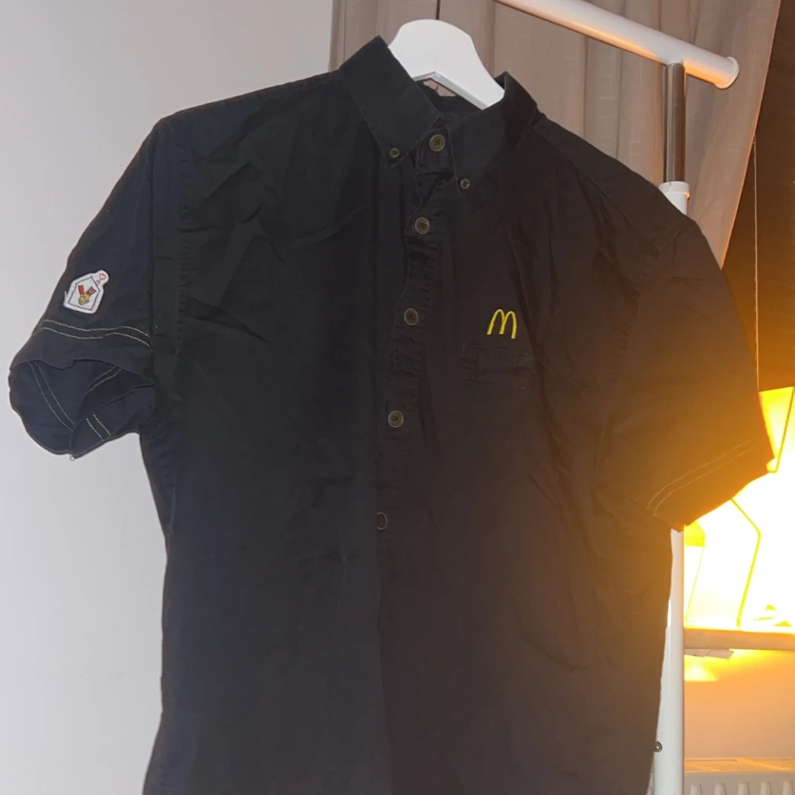 Mcdonalds skjorta