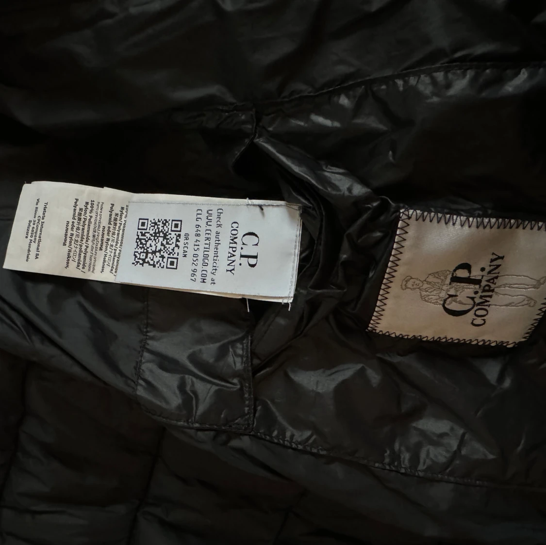 Svart jacka från C.P. Company - 91