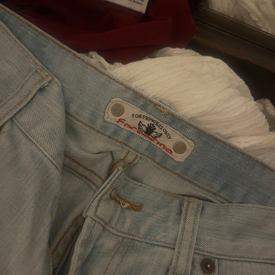 Ljusblå bootcut jeans från Fornarina - 91