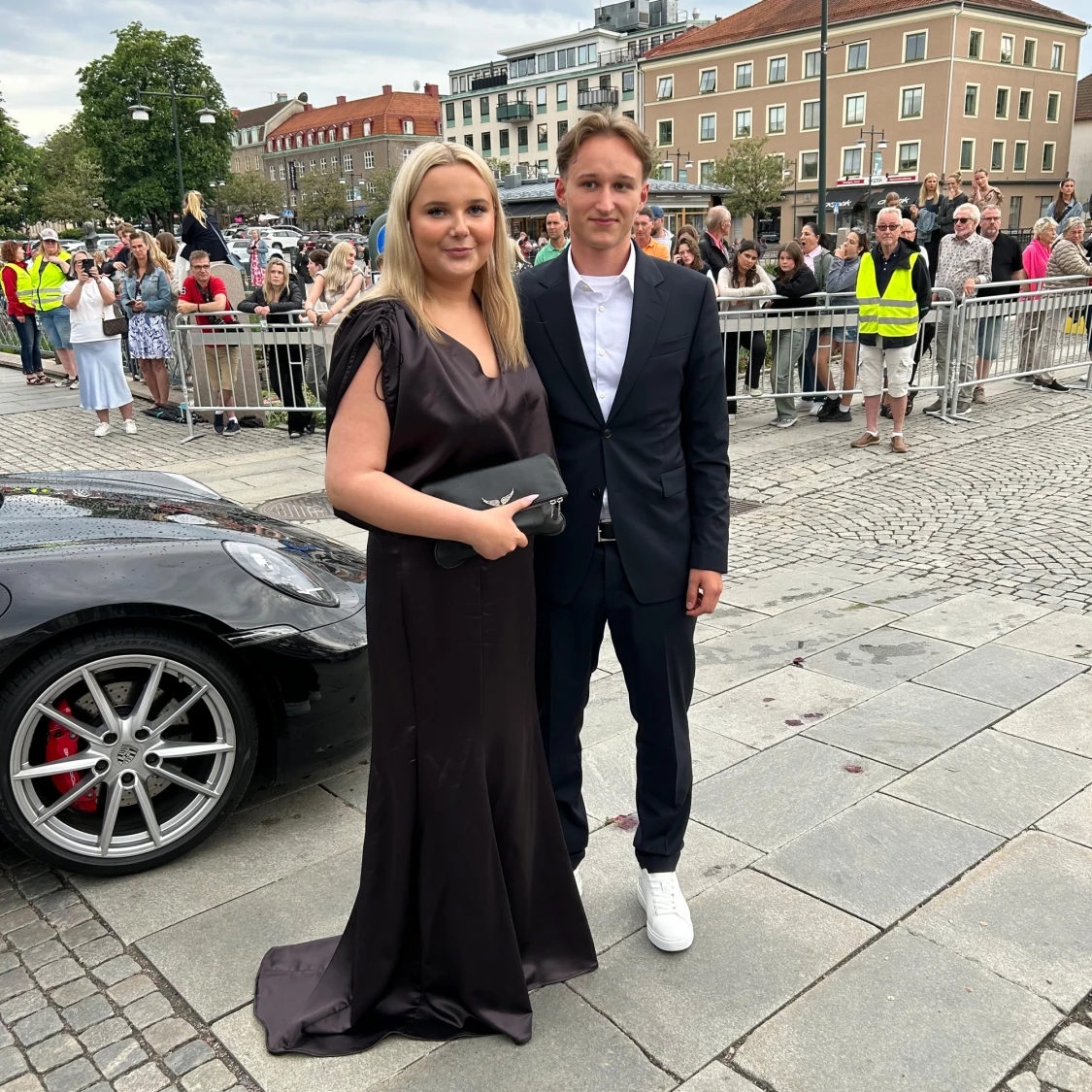 Satin balklänning sydd av Madebyheed - 90