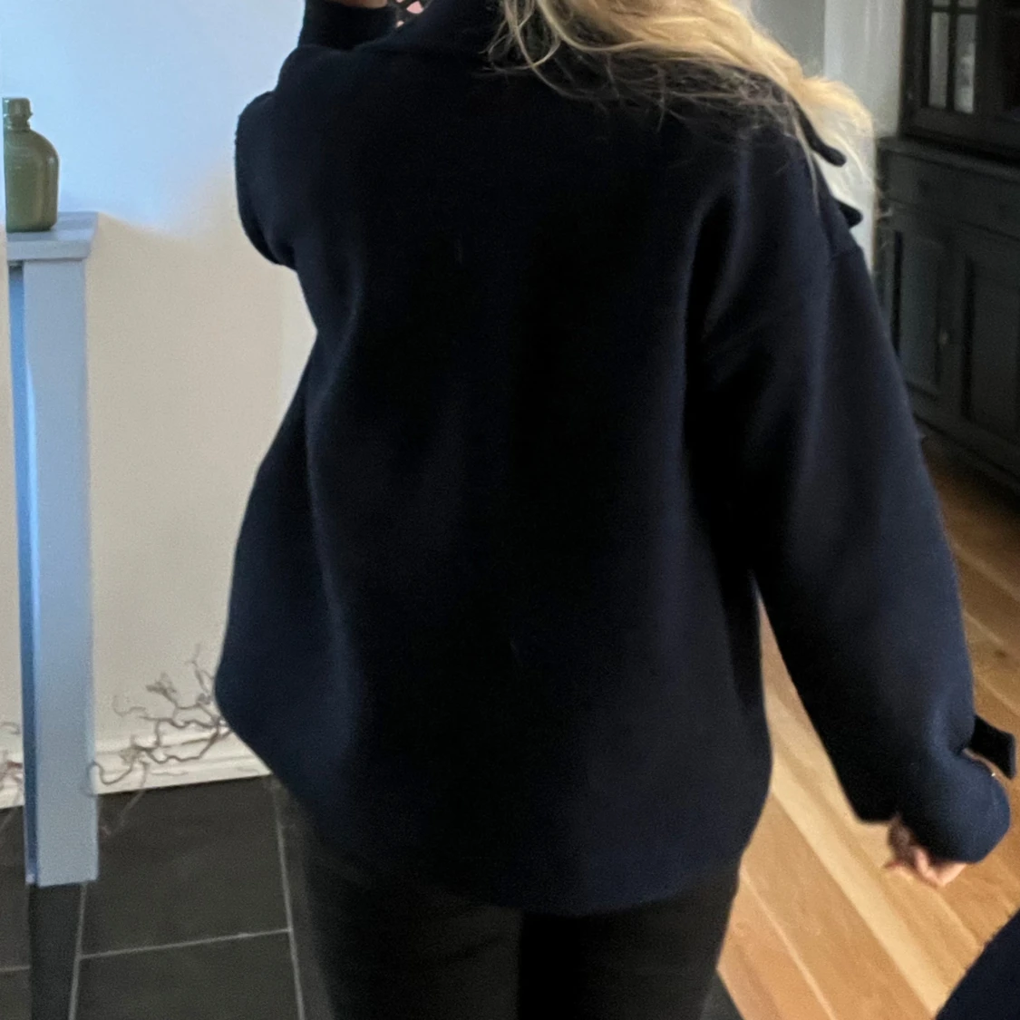 En fin marinblå kappa ifrån design by si  - 91