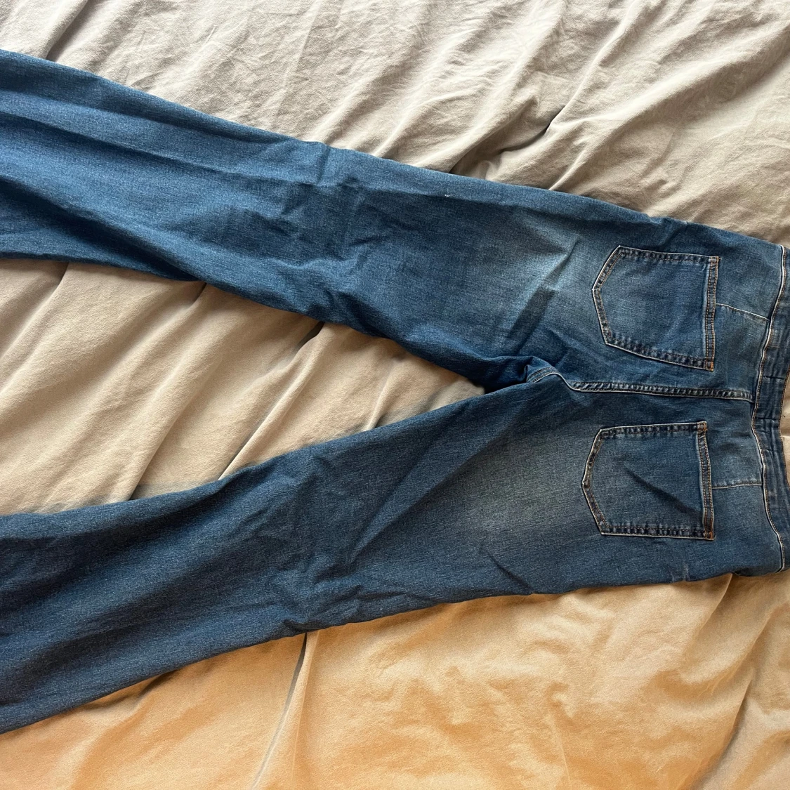 Lågmidjade bootcutjeans  - 91