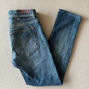 Dondup Jeans - Säljer nu dessa riktigt feta Dondup jeansen! | Jeansen är i ett bra skick, inga deffekter. | Nypris: 3500 ungefär. | Skriv vid funderingar