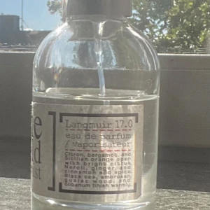 Onebold chemist langmuir - Inspirerad av Louis Vuitton imagination.