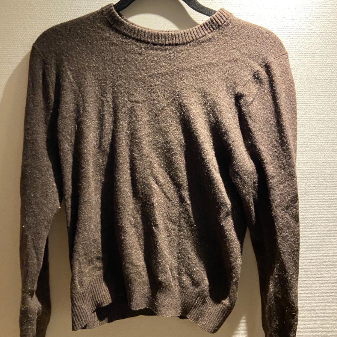 Brun ulltröja från East West