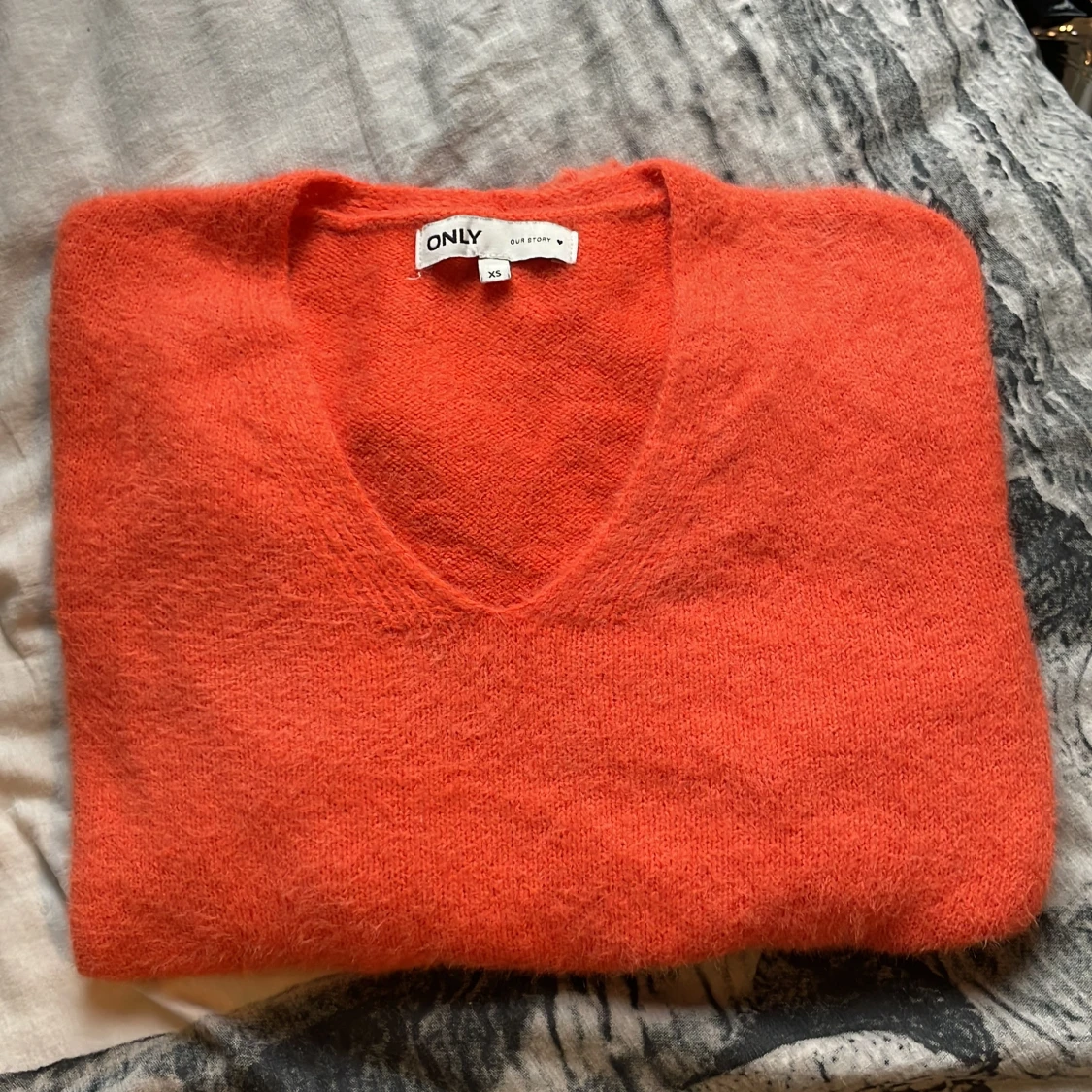 Orange tröja från ONLY