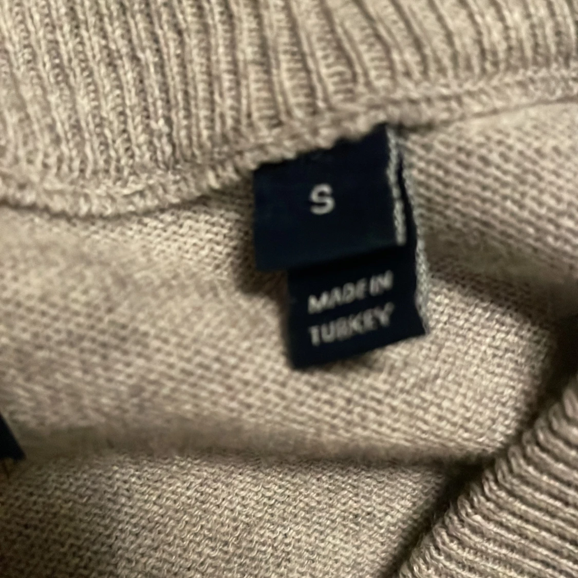 Grå tröja från Gant - 2