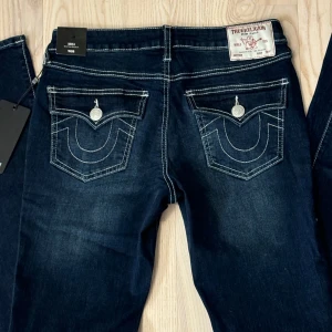 Becca jeans från True Religion💙 - Assnygga jeans från True Religion. Helt nya med tag! 