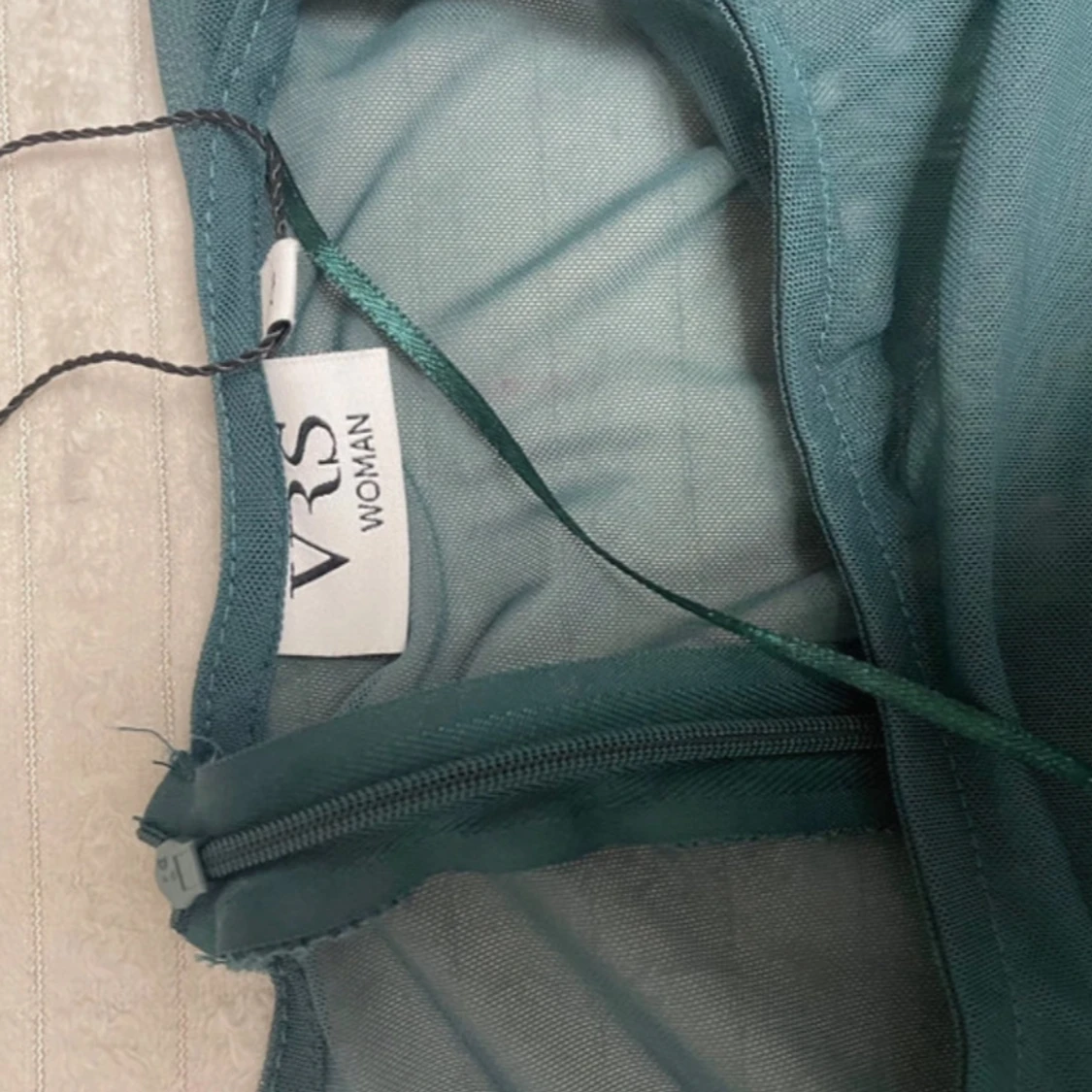 Grön klänning från VRS Woman - 90