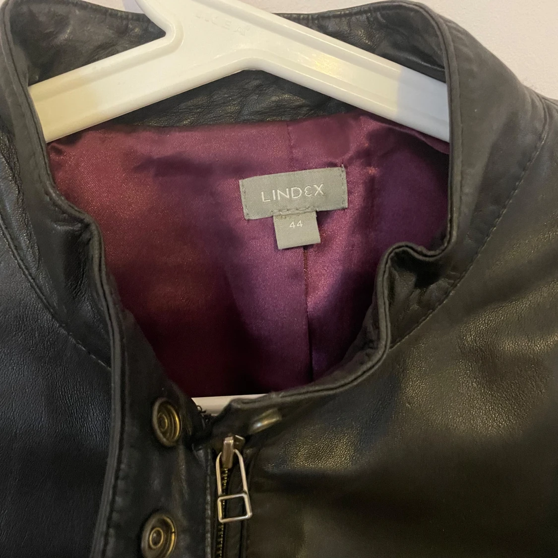 Svart skinnjacka från Lindex - 91