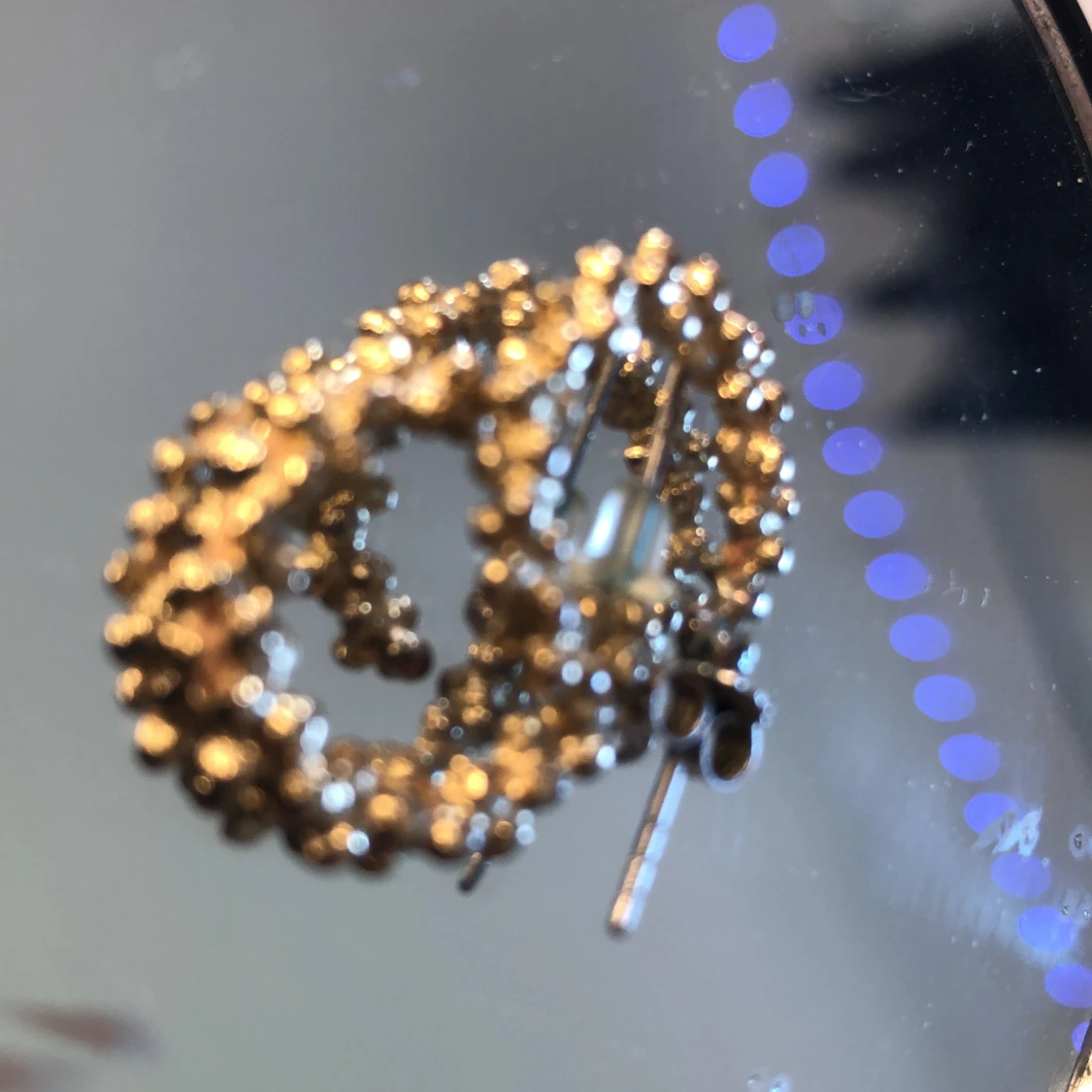 Guldglittriga örhängen - 92