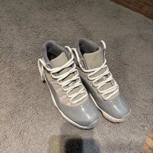 Jordan 11 Retro Cool Grey - I bra skick