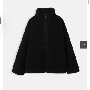 Teddy jacka  - Teddy jacka från Carin Wester, aldrig använd med prislapp kvar!