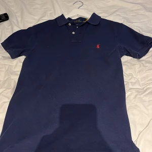 Piké - En Ralph lauren pike som inte är använt så mycket 