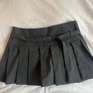 Zara kjol  - Jättesöt zara kjol 