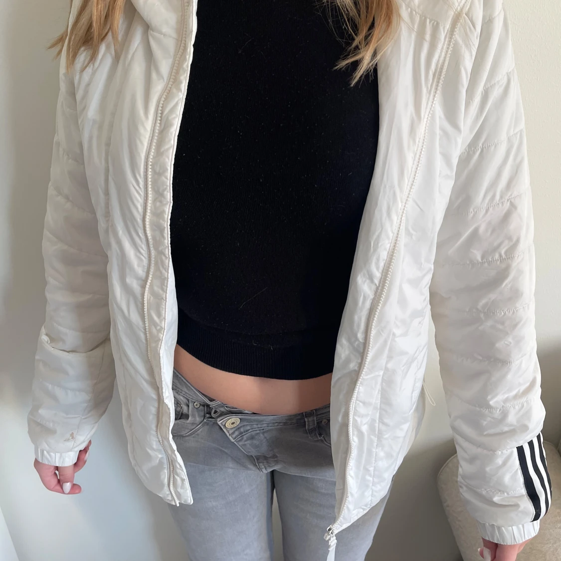Vit adidas jacka