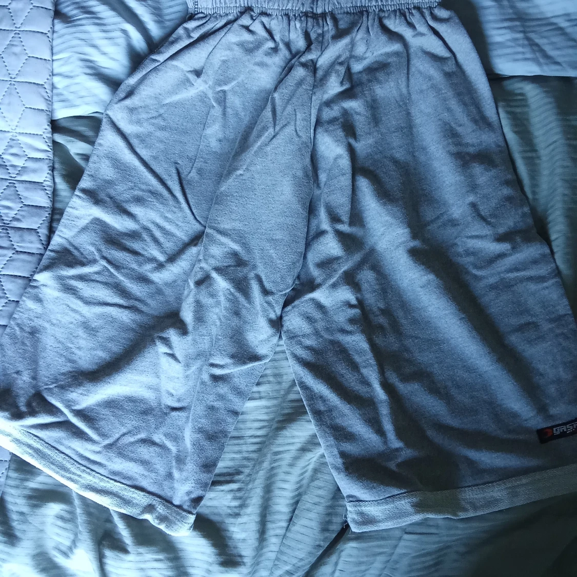 Nya Grå shorts från GASP - 90