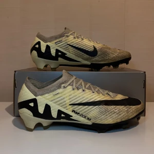 Nike Mercurial Vapor 15 Elite FG - Nike Mercurial Vapor 15 Elite FG “Mad Ready”⌛️, Skick- 8.5/10 (väskan ingår🎒)