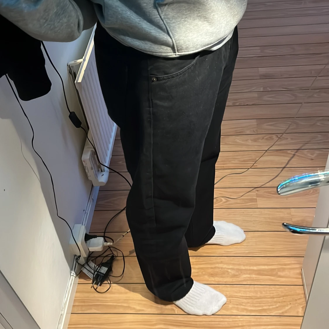 Splitter nya svarta jeans - 90