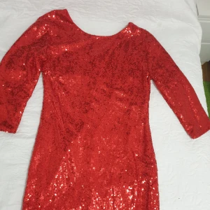 Dress - Very good condition. New and not worn . 