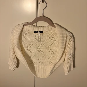 Virkad bolero! - Jättefin virkad bolero!🩷