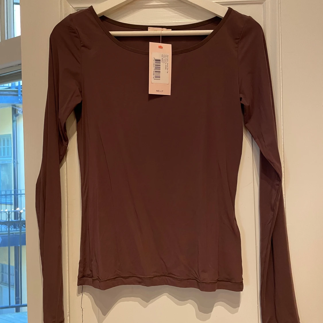 Brun långärmad topp från Nelly - 1