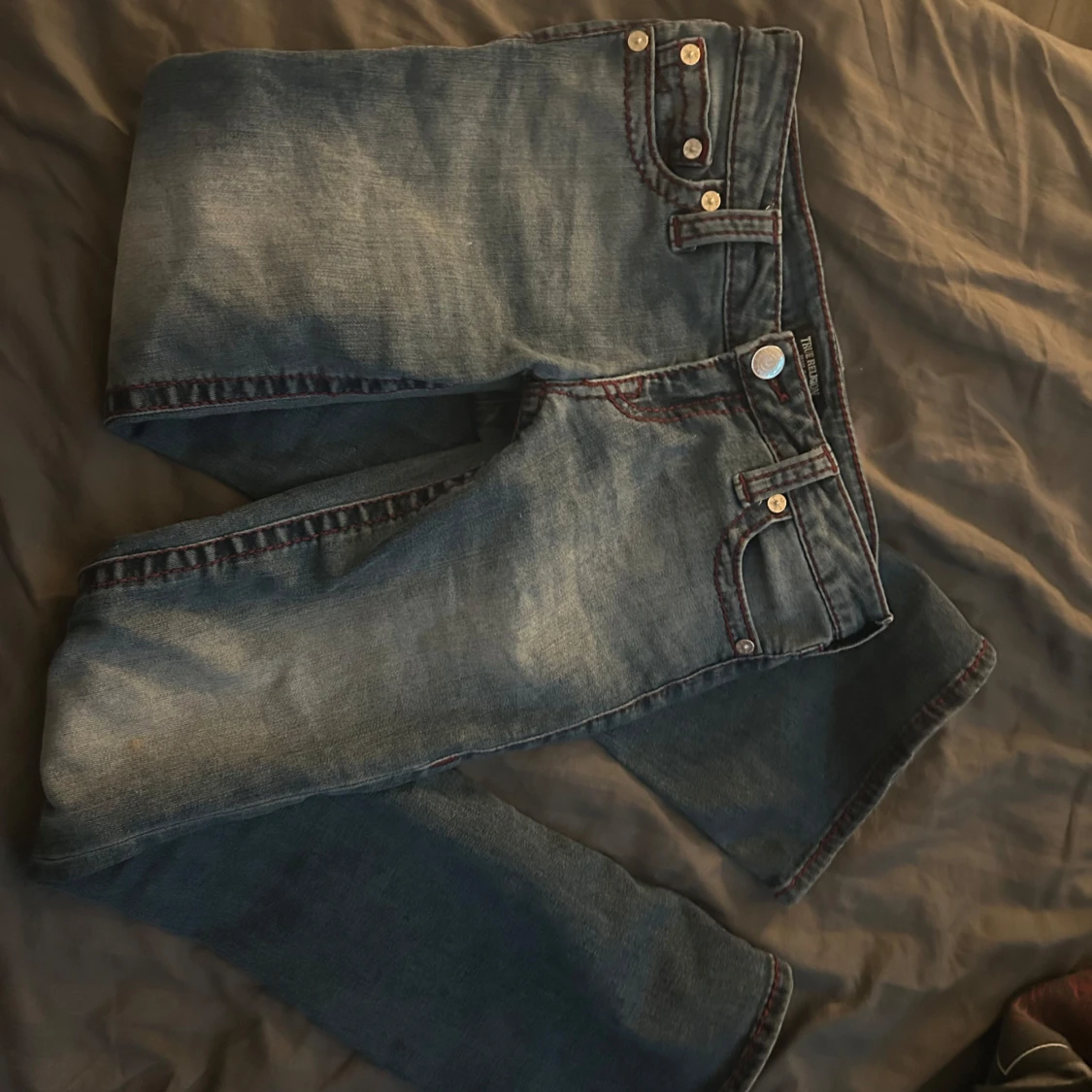 Blå jeans från True Religion - 1