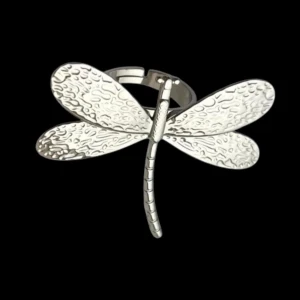 Trollslända Ring - Fin Trollslända ring Finns i Guld/Silver Justerbar 89kr styck eller 169kr för två! Modell 158