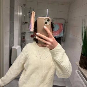 Jättefin stickad tröja  - Fin tröja ifrån hm’s barnavdelning i storlek 158/164💞💞💞