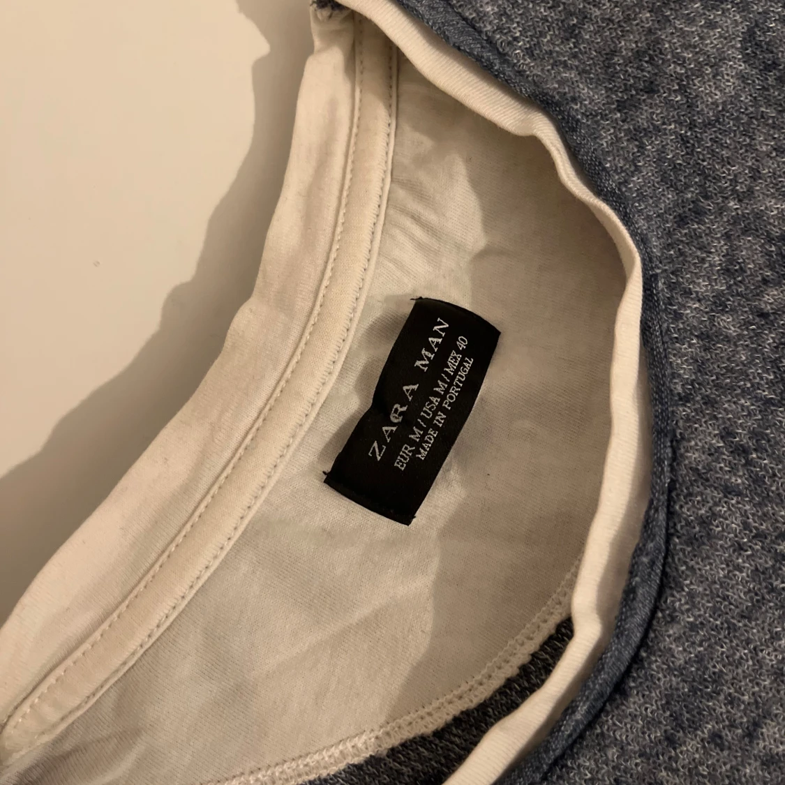 Gråblå t-shirt från Zara Man - 2