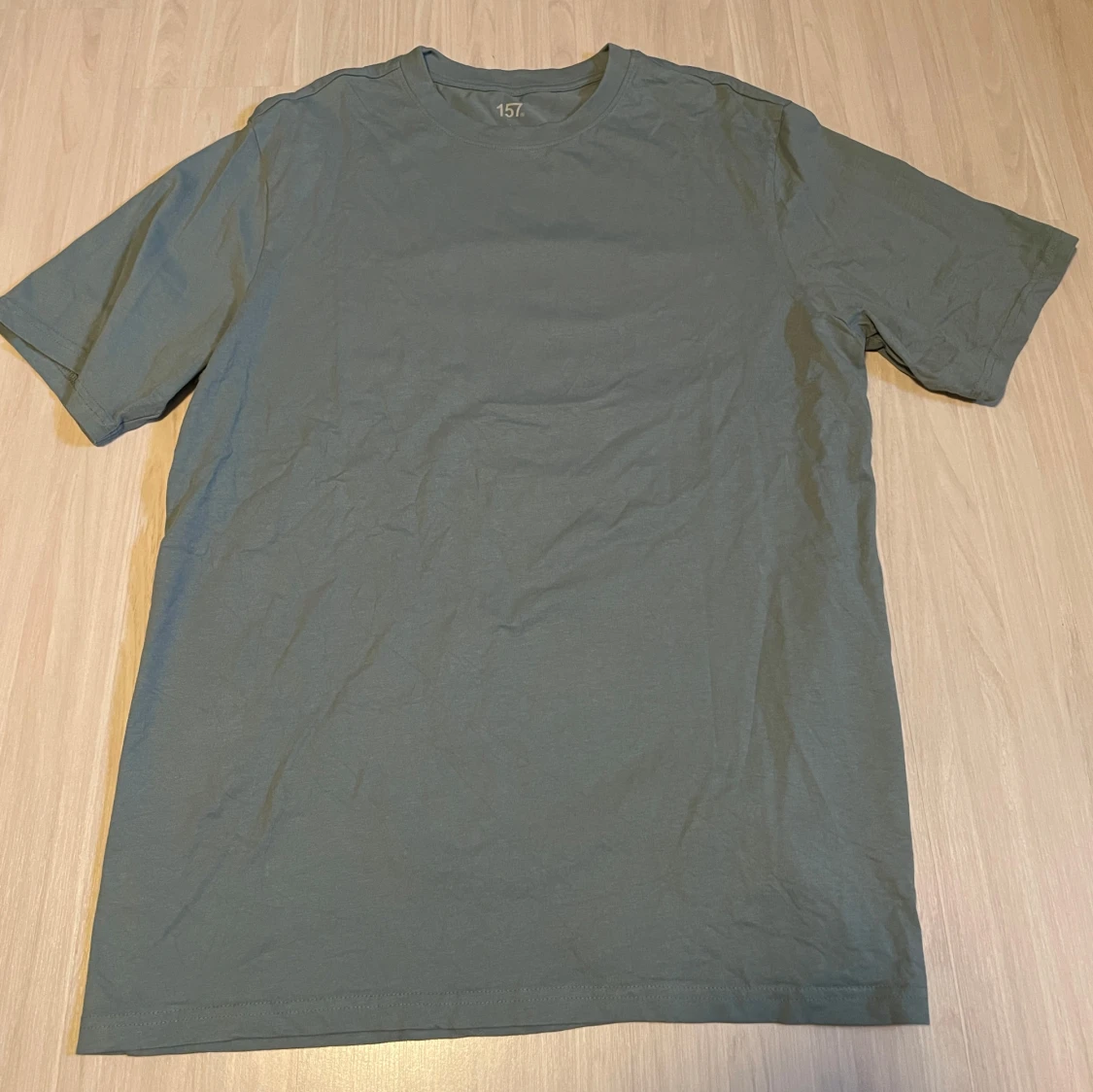 Grön t-shirt från 157 - 1