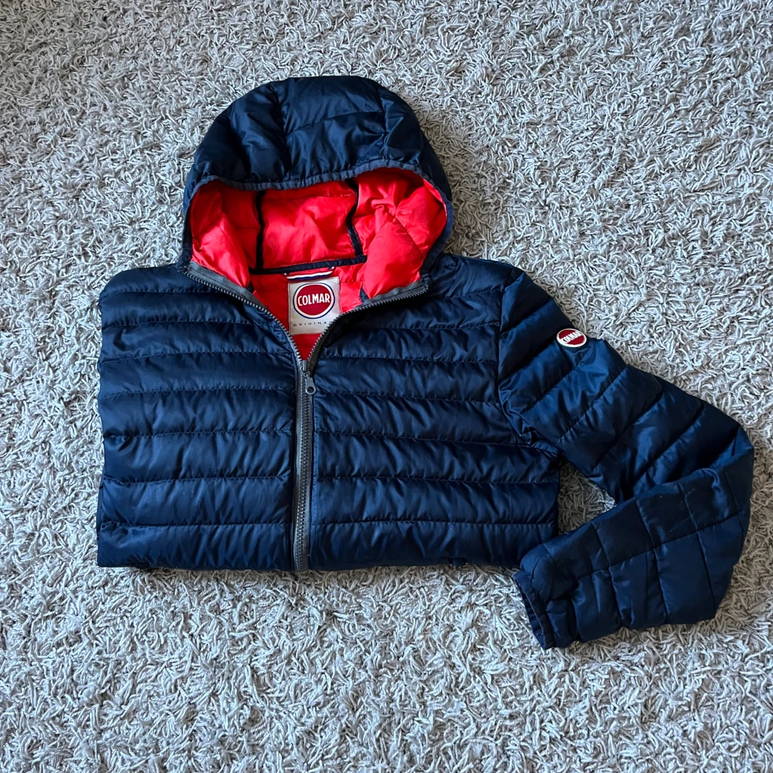 Mörkblå pufferjacka från Colmar - 1