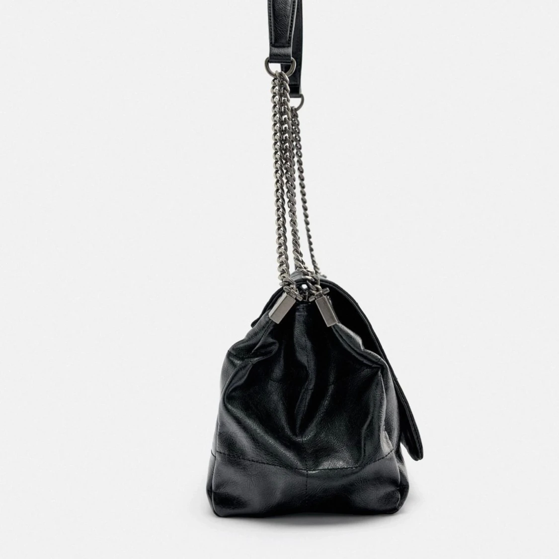 Trendig svart väska  - 91