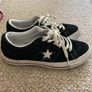Converse skor - Converse all star skor som är för små och som ej kommer till användning. Endast använda enstaka gånger💗