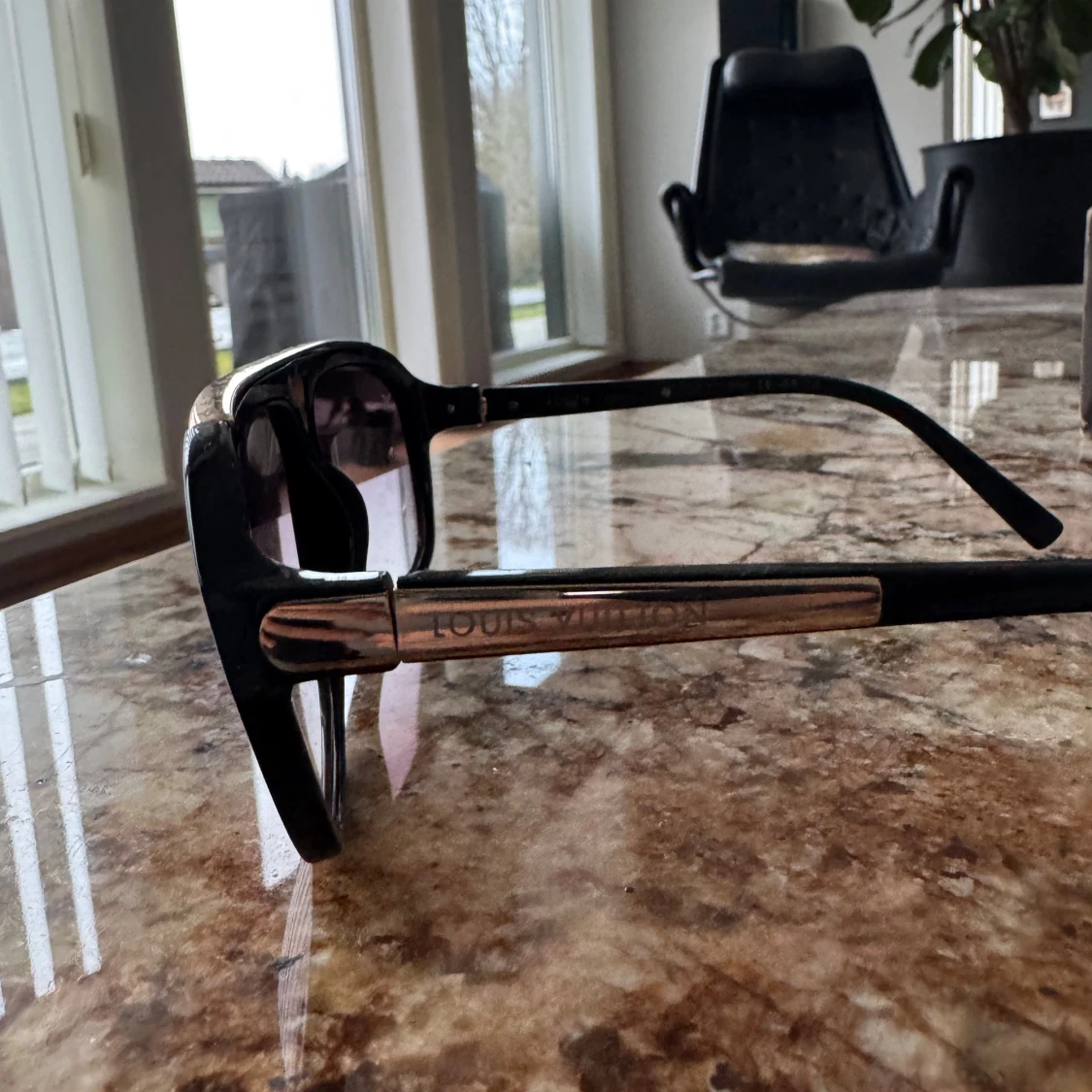 Solglasögon från Louis Vuitton - 4