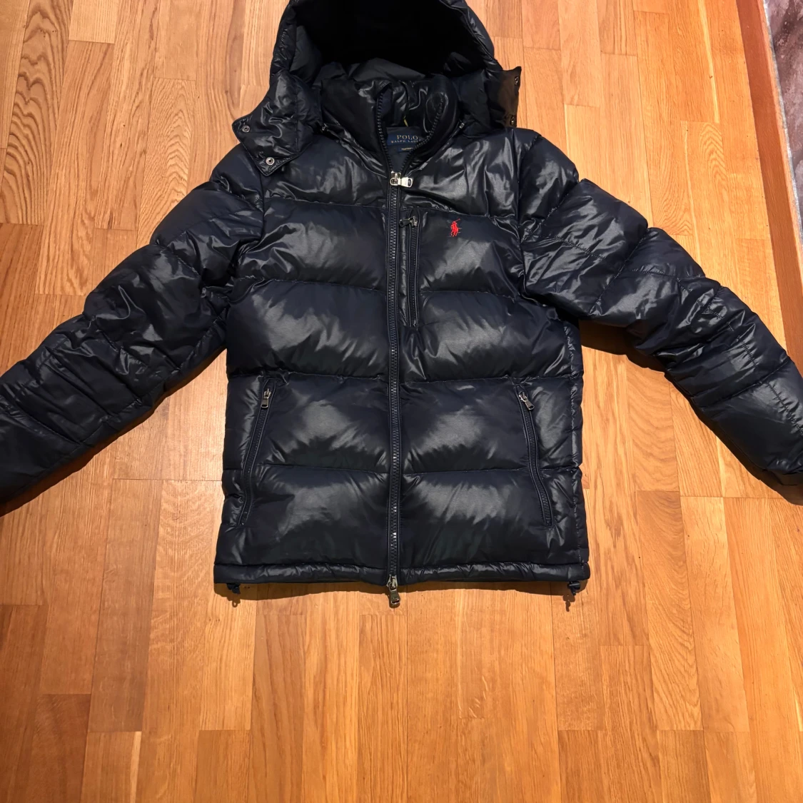 Svart dunjacka från Ralph Lauren