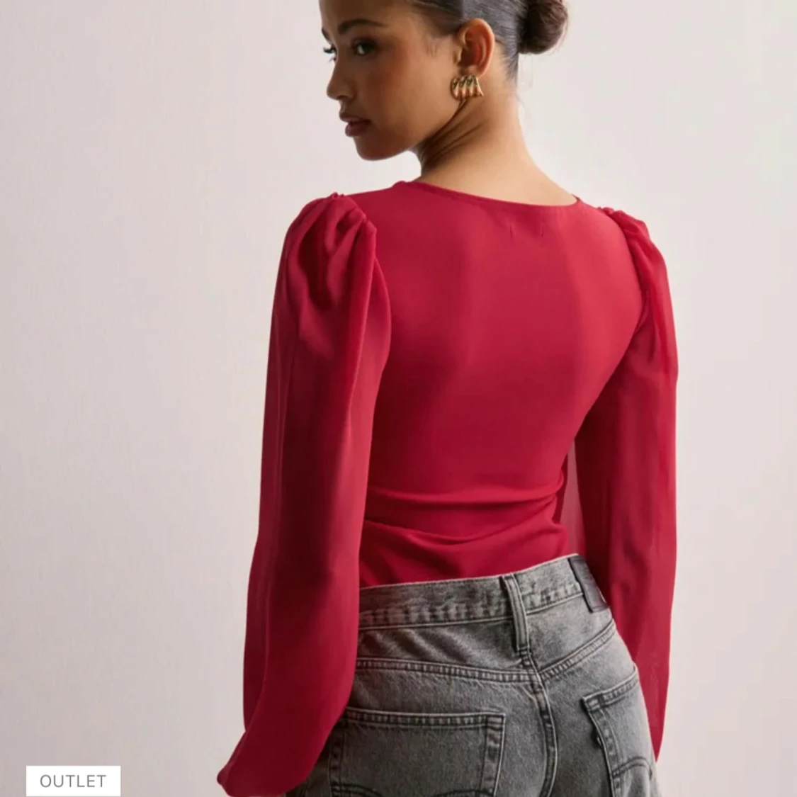 Röd body med långa ärmar - 2