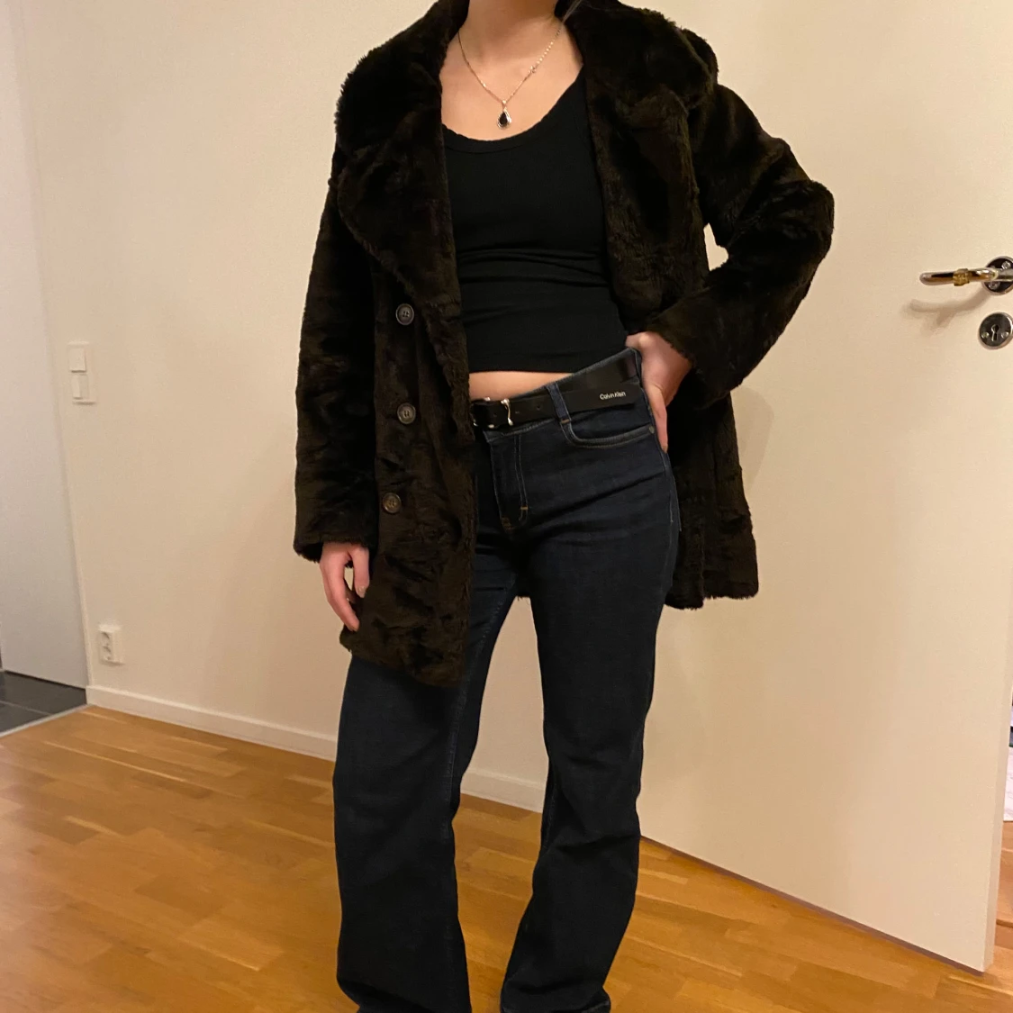 Brun fusk pälsjacka från New Look - 2