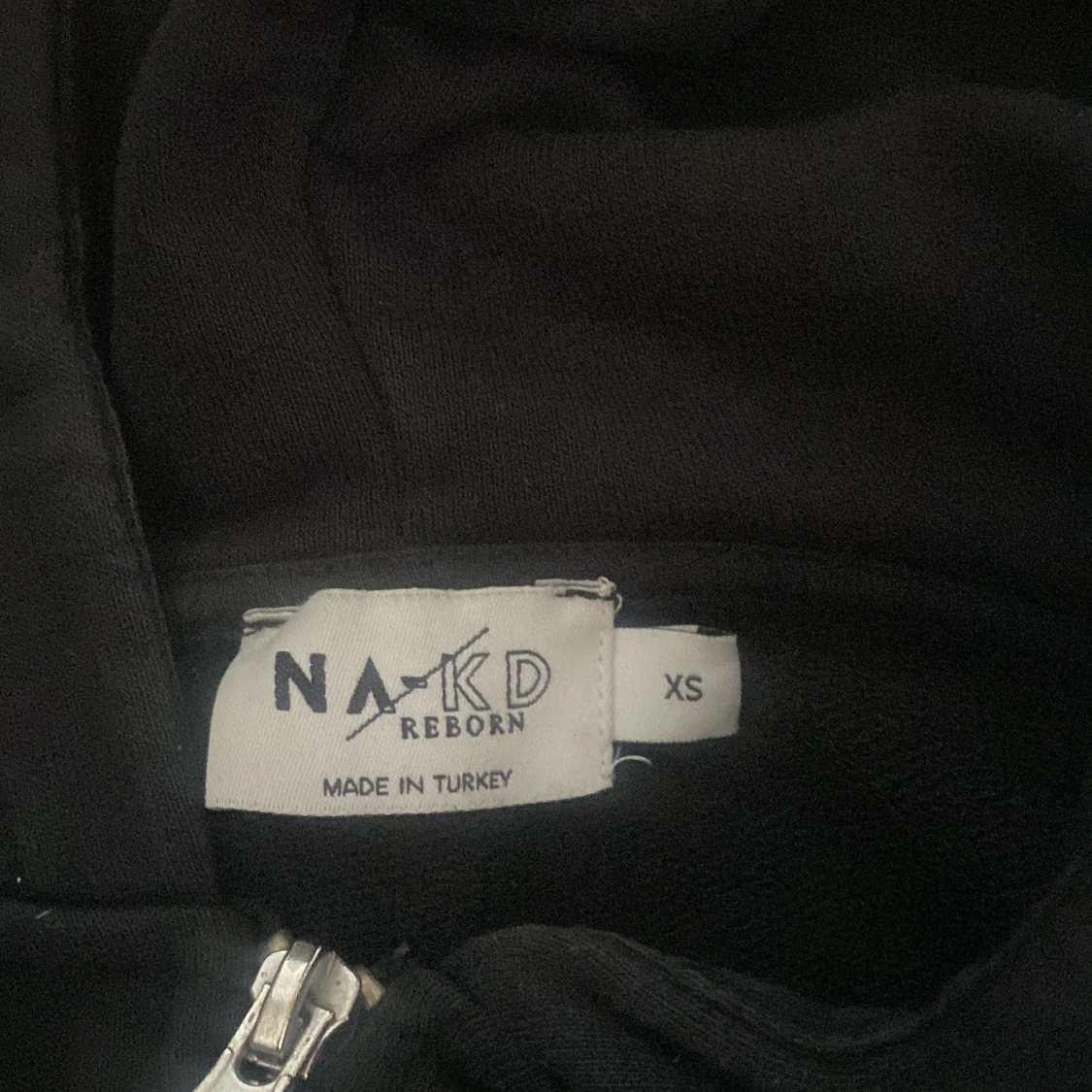 Svart hoodie från NA-KD Reborn - 91