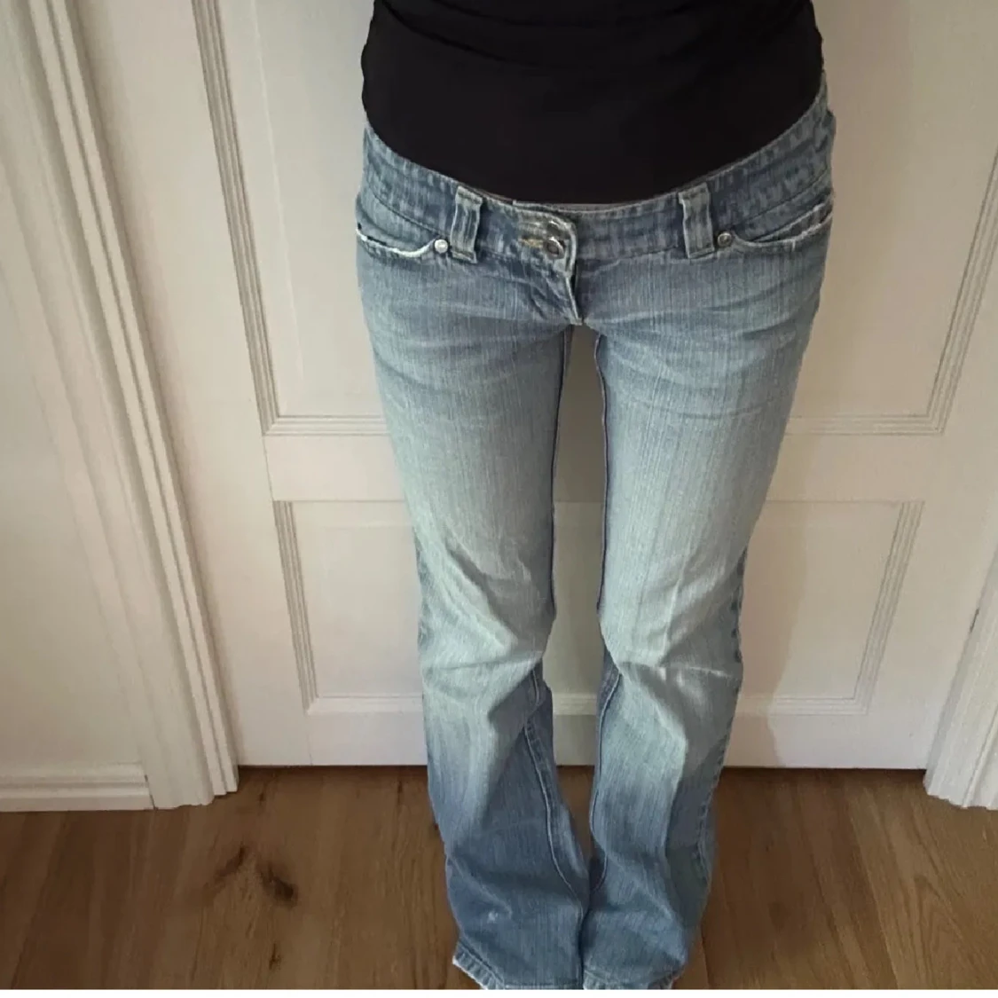 Lågmidjade bootcut