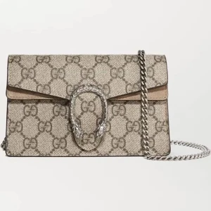 Gucci dionysus  - ”Inte egna bilder” Är osäker om jag vill sälja den men testar om det finns någon intresse och eventuellt köper. Väskan är äkta, kvitto, påse och kartong ingår. Säljes för 6700kr fraktar ej då det är för riskabelt endast upphämtning i Uppsala/sthlm 🩷
