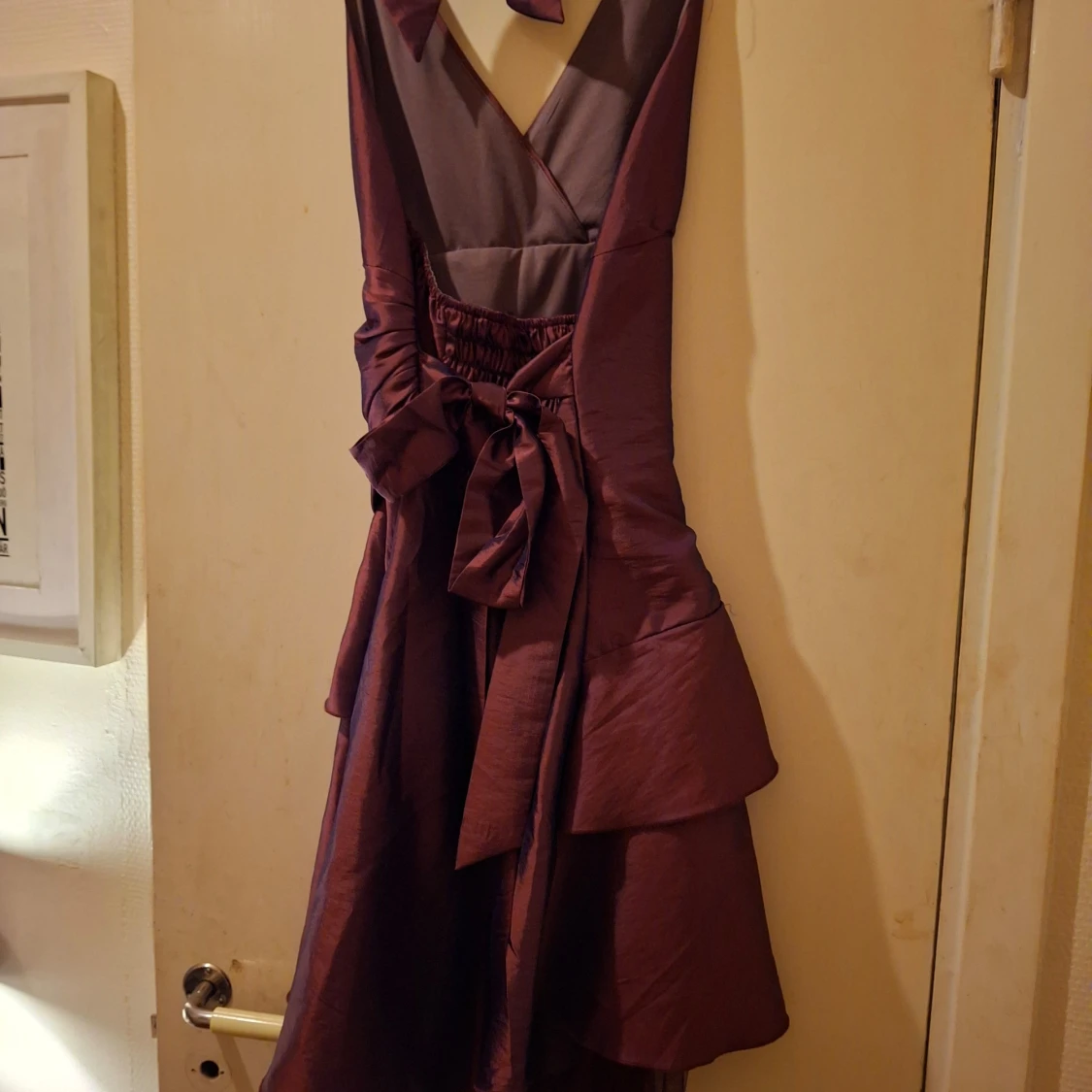 Vinröd klänning strl S - 3