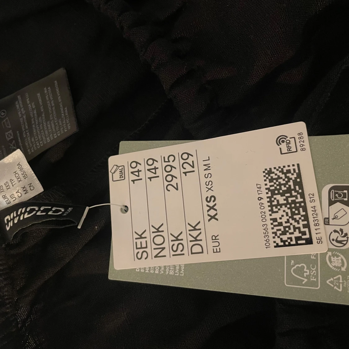 Svarta linnebyxor  - 90