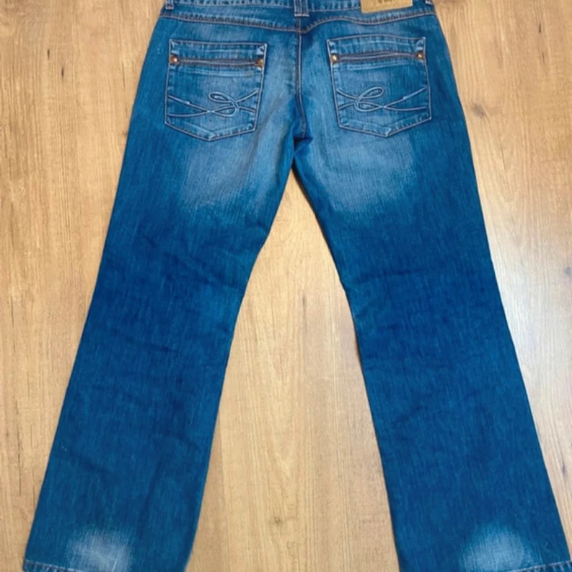 Lågmidjade jeans - 2